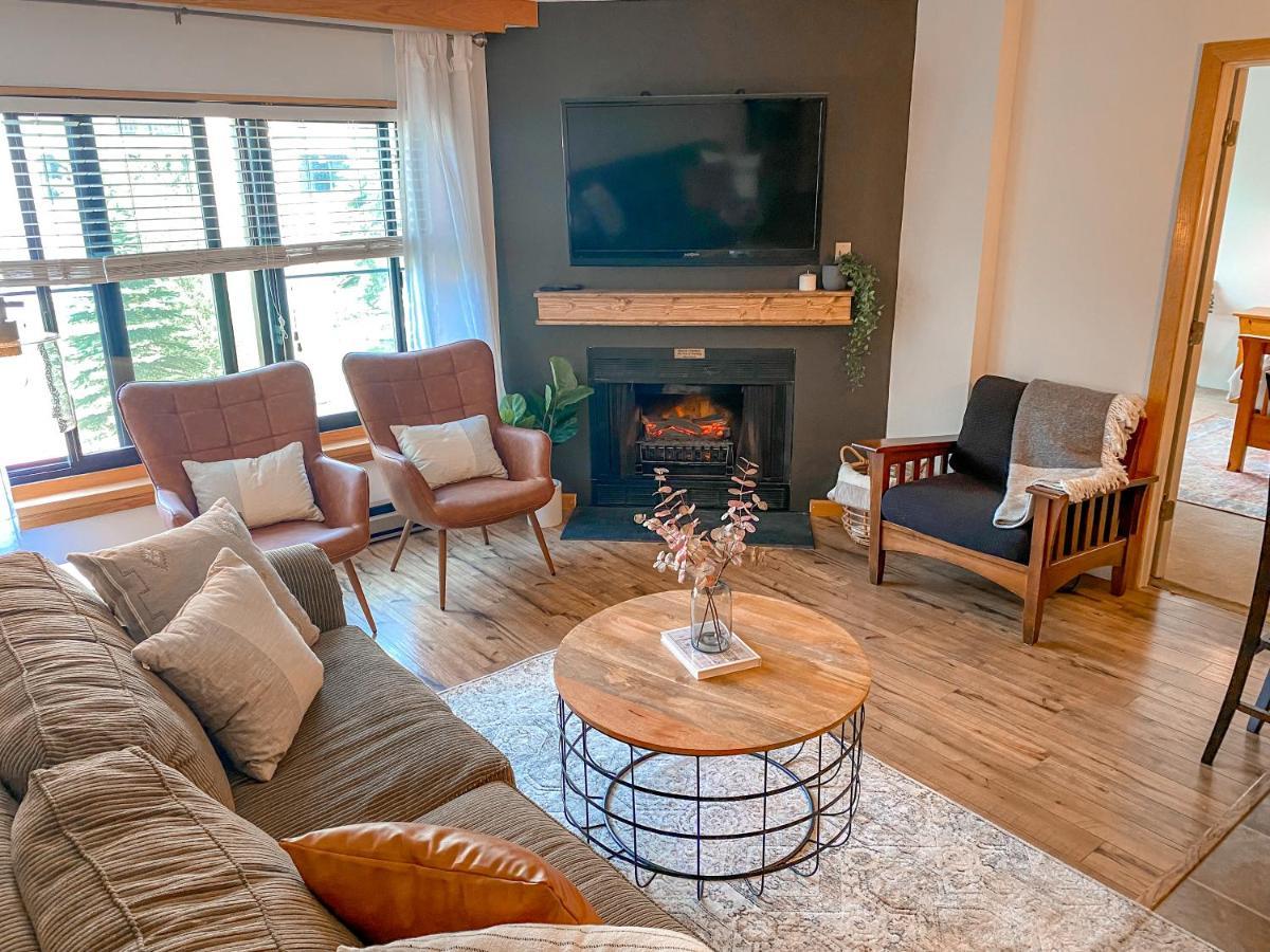 סנואושו Ski-In Ski-Out Luxury Condo With Hot Tub And Pools מראה חיצוני תמונה